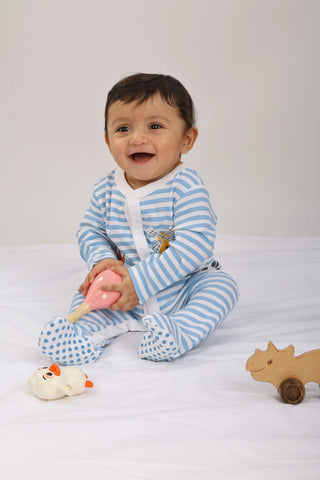 FARMLAND DREAMS SLEEPSUIT